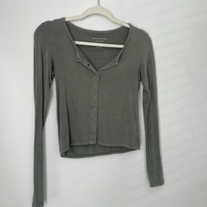 American Eagle long sleeve
